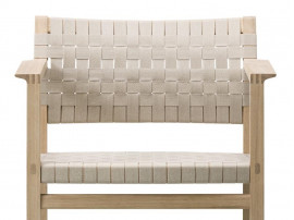 BM62 Armchair Linen Webbing - Model 3362 by Borge Mogensen for Fredericia. New edition.