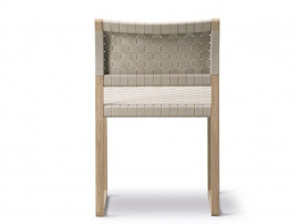 BM62 Armchair Linen Webbing - Model 3362 by Borge Mogensen for Fredericia. New edition.