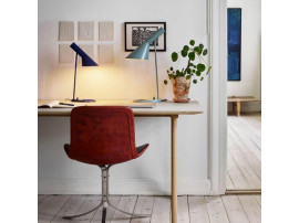 Lampe de Table scandinave modèle AJ MINI blanc. Edition neuve