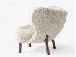 Little Petra VB1 lounge chair by Viggo Boesen. New edition