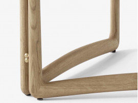 Drop Leaf side table  HM5 by Hvidt and Mølgaard. New edition