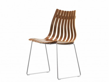 Chaise scandinave Scandia Junior. Nouvelle édition