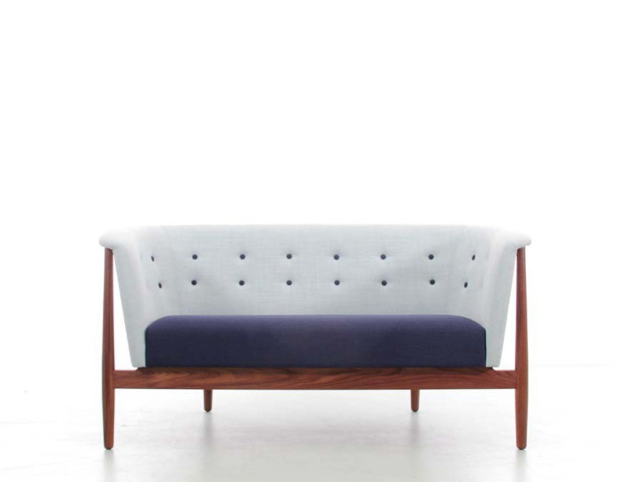 Vita sofa by Nanna Ditzel. 2 seat. New edition