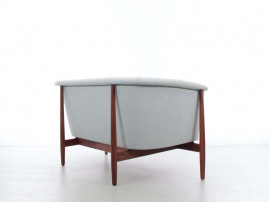 Vita sofa by Nanna Ditzel. 2 seat. New edition