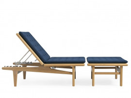 GE 1 lounge chair by Hans Wegner. New edition