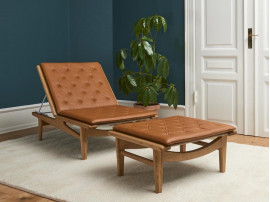 GE 1 lounge chair by Hans Wegner. New edition