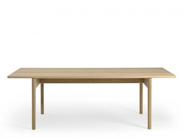 GE 15 coffee table 150 cm by Hans Wegner. New edition