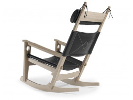 Fauteuil à bascule ou Rocking chair scandinave GE 673. Edition neuve