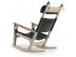 GE 673 "Keyhole" Rocking chair by Hans Wegner. New edition