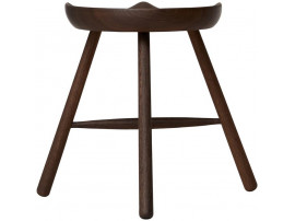 Tabouret scandinave Shoemaker Chair™ No. 49 en chêne fumé. Nouvelle édition