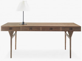 Bureau scandinave  ND93, 4 tiroirs, noyer. Nouvelle édition.