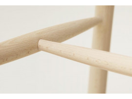 Tabouret scandinave Shoemaker Chair™ No. 49 en hêtre. Nouvelle édition