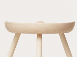 Tabouret scandinave Shoemaker Chair™ No. 49 en hêtre. Nouvelle édition