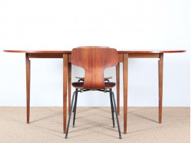 Mid-Century Modern Scandinavian dining table flap table in teak and oak for 2-6 seats