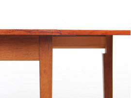 Mid-Century Modern Scandinavian dining table flap table in teak and oak for 2-6 seats