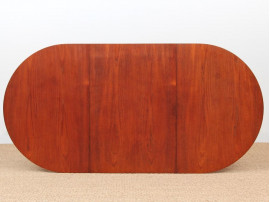 Mid-Century Modern Scandinavian dining table flap table in teak and oak for 2-6 seats