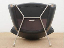 Fauteuil scandinave modèle Ox Chair noir