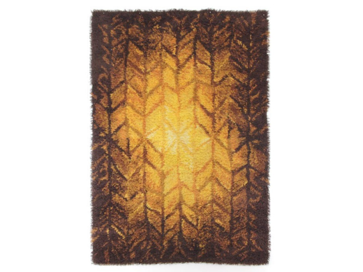 Tapis scandinave  Rya en laine vierge à motifs orangés et marons