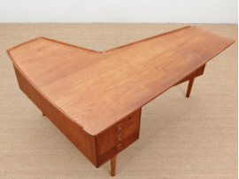 Mid-Century  modern scandinavian boomerang desk by Hovmand Olsen