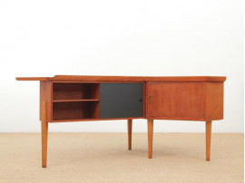 Bureau scandinave boomerang en teck