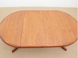 Table de repas scandinave ronde en teck, 4/10 pers