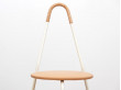 Tabouret scandinave tripode à poignée