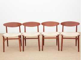 Mid-Century  modern scandinavian set of 4 chairs by Aksel Bender Madsen