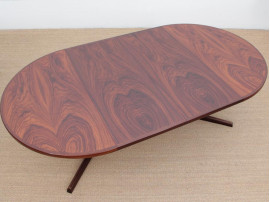 Mid-Century  modern scandinavian dining table from Gudme Møbelfabrik in Rio rosewood