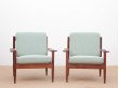 Mid-Century  modern scandinavian pair of lounge chairs in teak