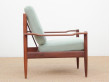 Mid-Century  modern scandinavian pair of lounge chairs in teak