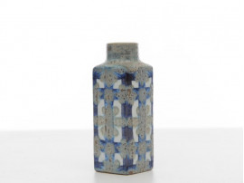 Petit vase scandinave carré en ceramique 711/3258 motif Baca