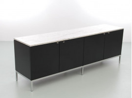 Enfilade Florence Knoll modèle credenza 4 portes édition Knoll.