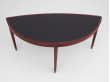 Table basse scandinave ou table d'appoint demi lune en acajou