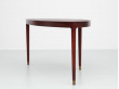 Table basse scandinave ou table d'appoint demi lune en acajou