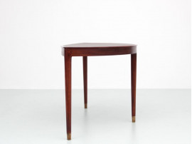 Table basse scandinave ou table d'appoint demi lune en acajou