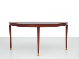 Table basse scandinave ou table d'appoint demi lune en acajou