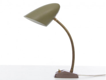 Petite lampe de table scandinave