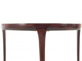 Mid-Century  modern scandinavian oval dining table in Rio rosewood by Kofod Larsen