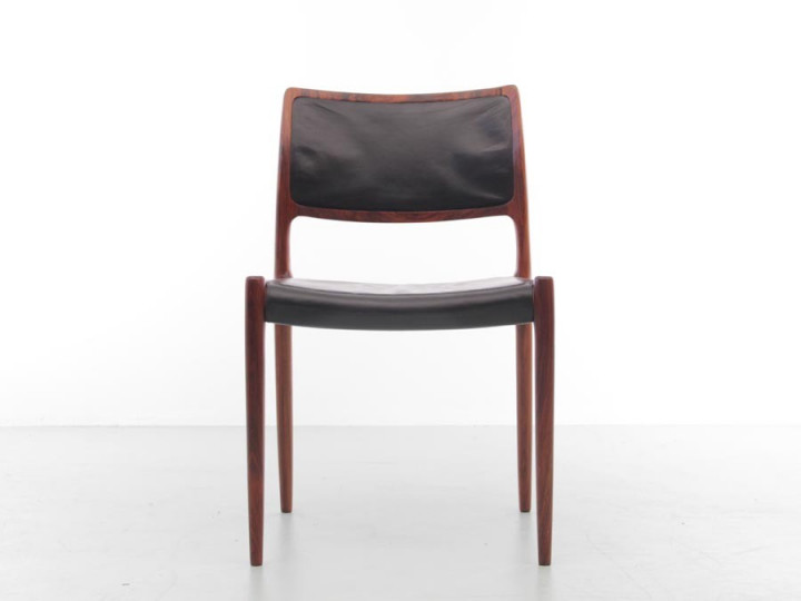 Mid-Century  modern scandinavian set of 6 chairs in Rio rosewood model n°80  by Niels Møller