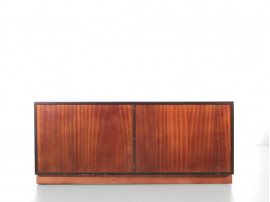 Mid-Century  modern scandinavian sideboard in Rio rosewood by Henning Kjaernulf 