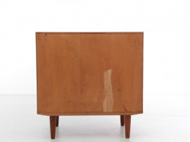 Mid-Century  modern scandinavian chest or drawer in teak by Poul Hundevad