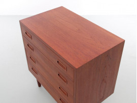 Mid-Century  modern scandinavian chest or drawer in teak by Poul Hundevad