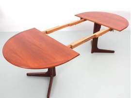 Mid-Century  modern scandinavian oval dining table in teak