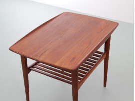 Mid-Century  modern side table in teak by Tove and Edvard Kindt-Larsen model FD 510