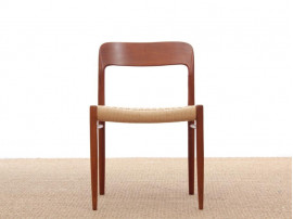 Mid-Century  modern scandinavian pair of teak dining chairs model 75 by Niel Møller