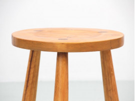 Mid-Century  modern scandinavian pair of tripode stools in pine