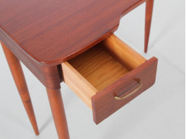 Petit bureau scandinave en acajou