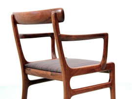 Mid-Century  modern scandinavian set of 6 chairs and 2 armchairs in Rio rosewood model Rungstelund by Ole Wanscher