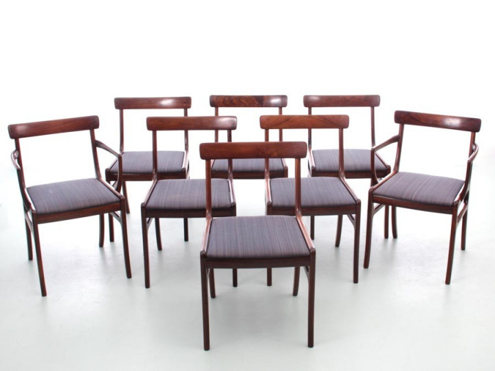 Mid-Century  modern scandinavian set of 6 chairs and 2 armchairs in Rio rosewood model Rungstelund by Ole Wanscher