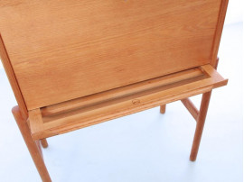 Mid-Century  modern scandinavian secretary in oak by Arne Wahl Iversen model 67